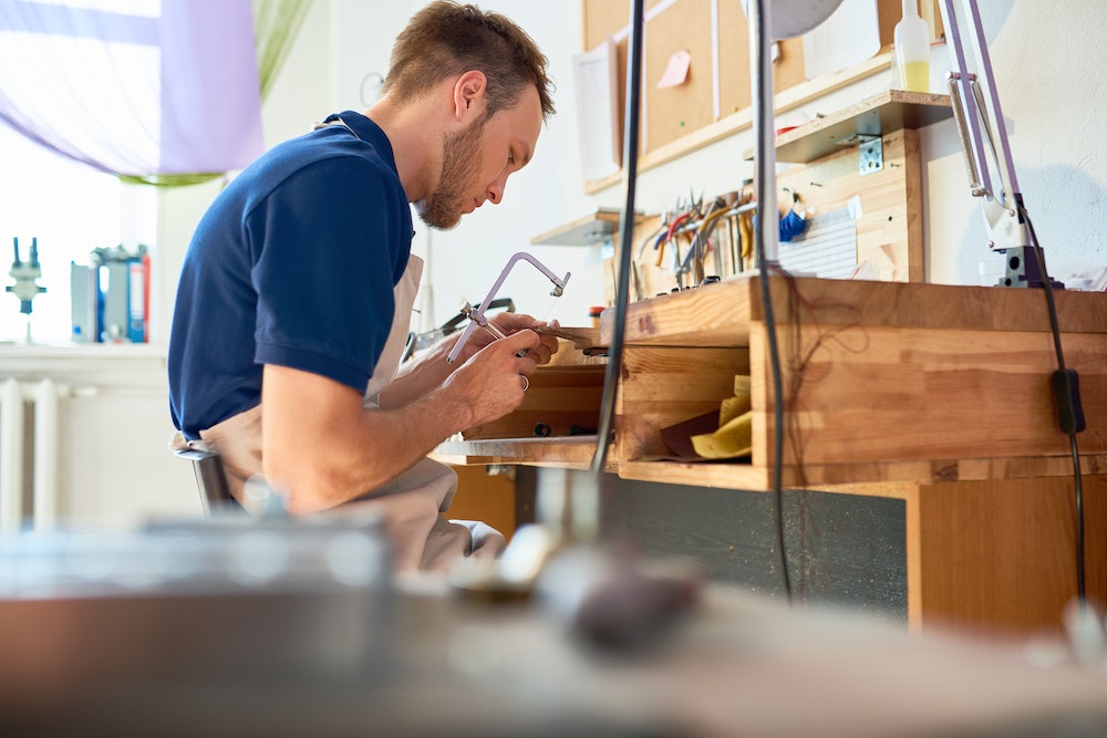 Travailler à l'étranger pour un employeur français : les clés d'une réussite professionnelle et personnelle